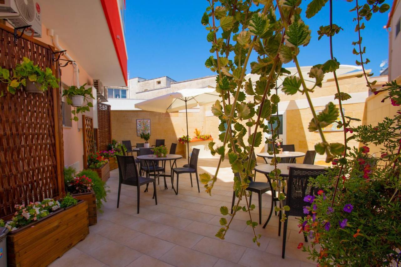 B&B Rita, Nel Cuore Del Salento กาวัลลีโน ดิ เลชเช ภายนอก รูปภาพ