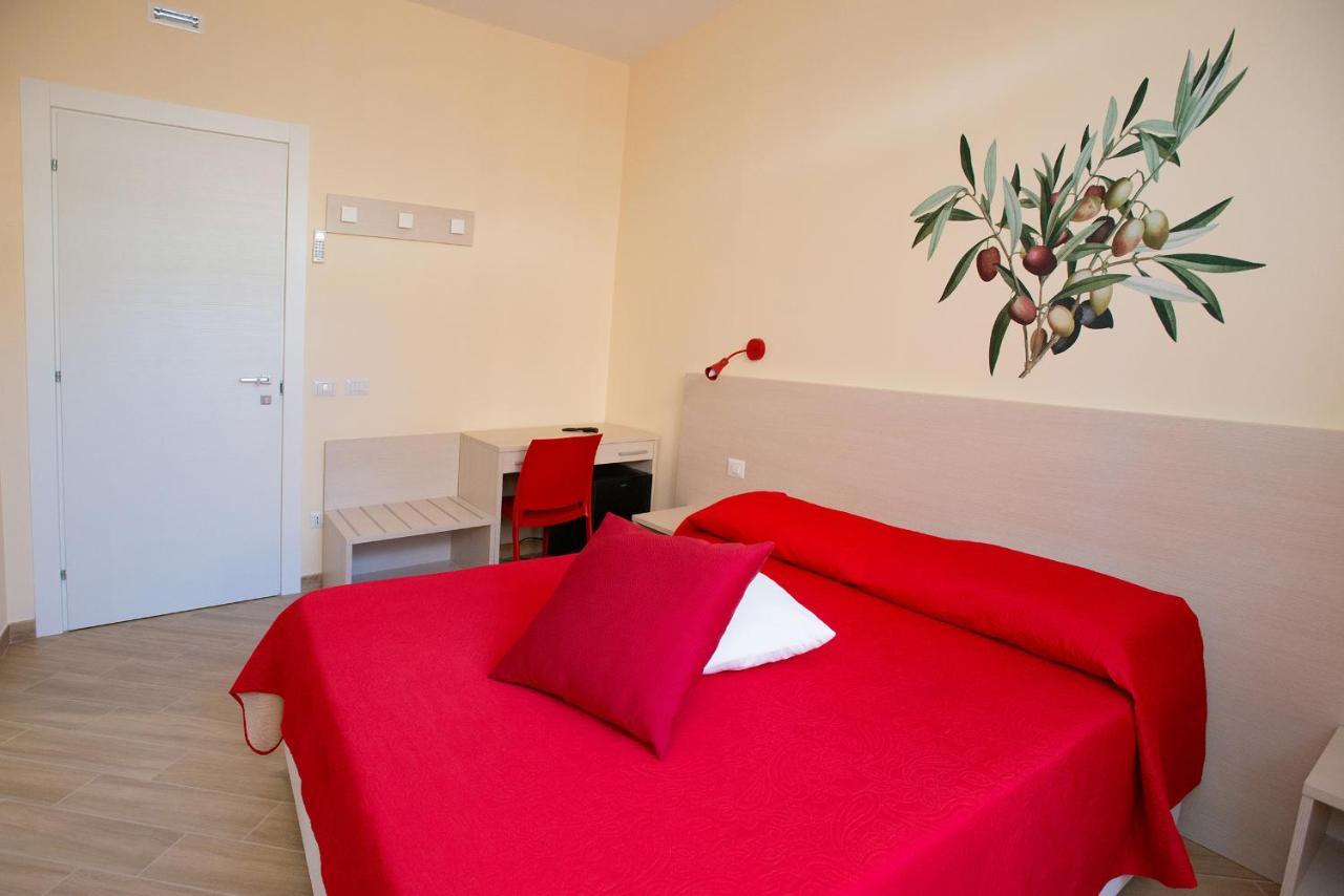 B&B Rita, Nel Cuore Del Salento กาวัลลีโน ดิ เลชเช ภายนอก รูปภาพ