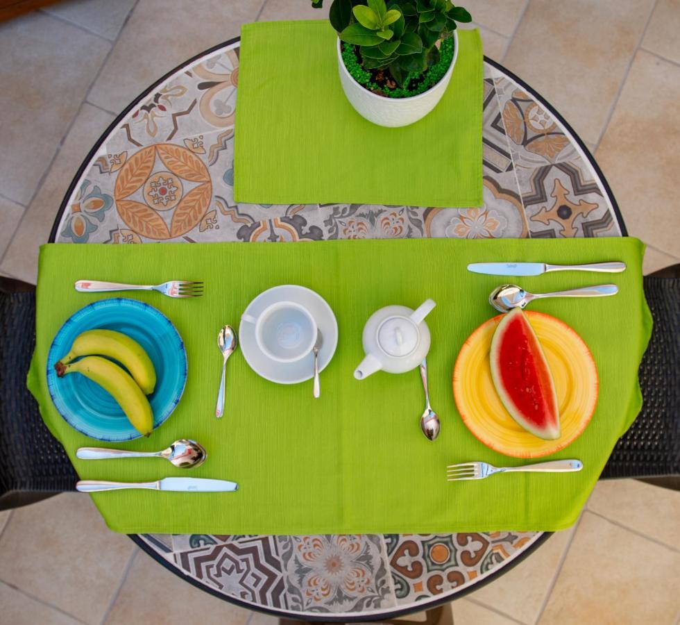 B&B Rita, Nel Cuore Del Salento กาวัลลีโน ดิ เลชเช ภายนอก รูปภาพ